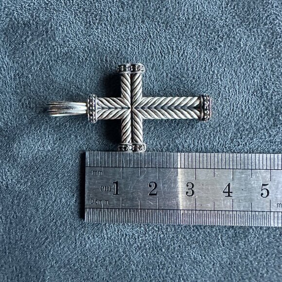 David Yurman Chevron Cross Pendant in Sterling Silver & Black Diamonds - Picture 11 of 12